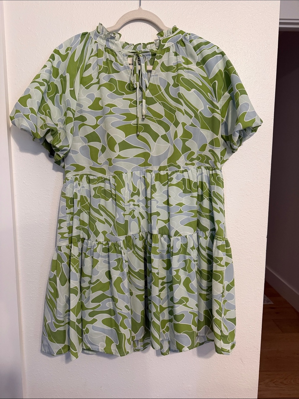 entro Olive and Light Gray Abstract Tiered Mini Dress
